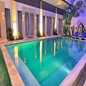 La And Seminyak